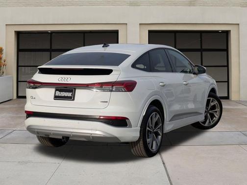 2025 Audi Q4 e-tron Sportback Prestige 55 quattro