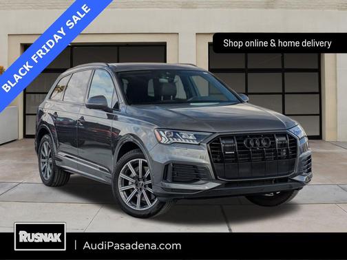 2023 Audi Q7 45 Premium Plus