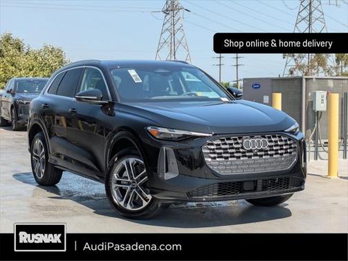 2025 Audi Q5 Premium