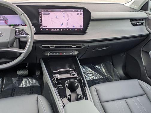 Arkona White 2026 Audi Q3 TFSI quattro S tronic