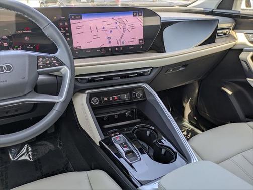 2025 Audi Q5 Premium