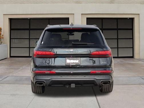 2026 Audi Q7 55 Premium Plus