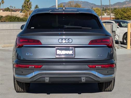 2023 Audi Q5 45 S line Premium