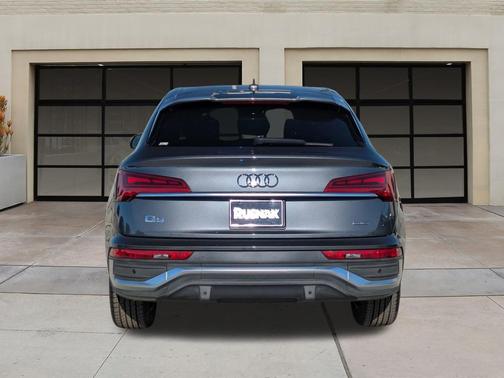 2023 Audi Q5 45 S line Premium