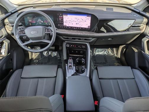 2025 Audi Q5 Premium Plus TFSI quattro S tronic