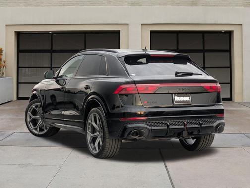 2026 Audi RS Q8 4.0T