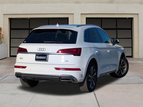 2023 Audi Q5 45 S line Premium Plus