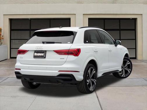 2024 Audi Q3 45 S line Premium Plus