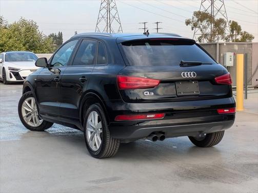 2018 Audi Q3 2.0T Premium