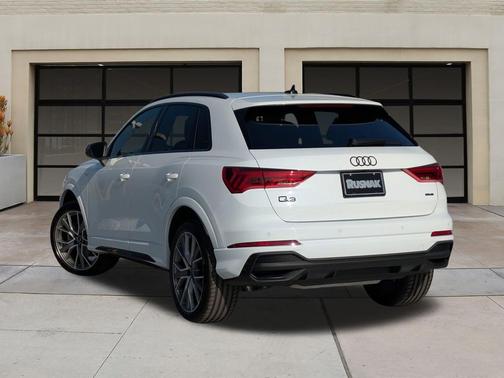2025 Audi Q3 45 S line Premium Plus