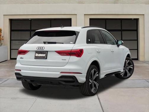 2024 Audi Q3 45 S line Premium Plus