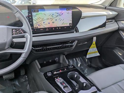 2025 Audi Q6 e-tron Premium Plus quattro