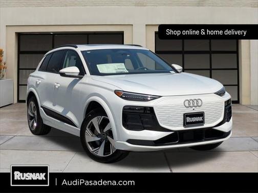 2025 Audi Q6 e-tron Premium Plus quattro