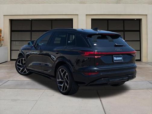 2025 Audi SQ6 e-tron Premium Plus quattro