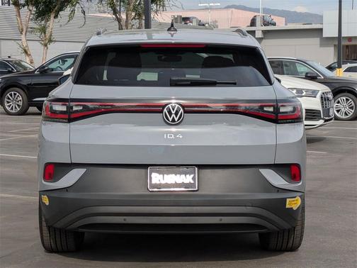 2022 Volkswagen ID.4 Pro