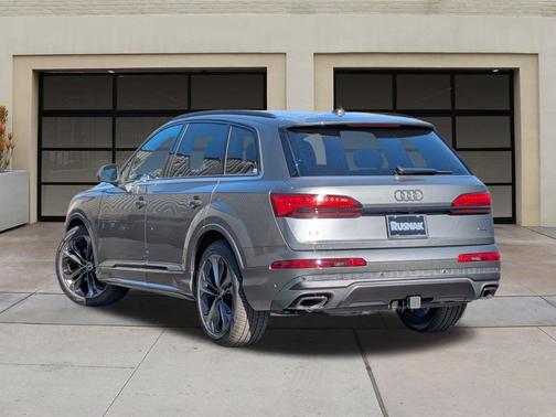 2026 Audi Q7 55 Premium Plus