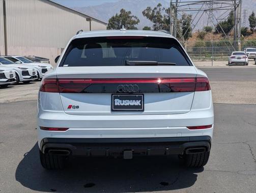 2025 Audi Q8 55 Premium Plus