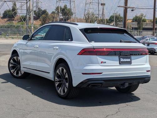 2025 Audi Q8 55 Premium Plus