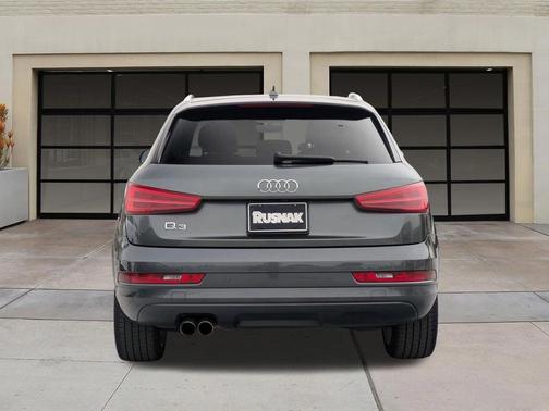 Gray 2018 Audi Q3 2.0T Premium