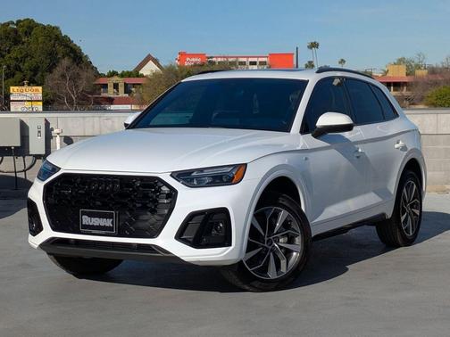 2024 Audi Q5 45 S line Premium