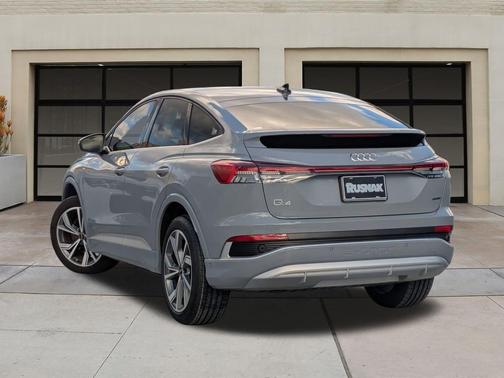 2023 Audi Q4 e-tron Prestige 50 quattro