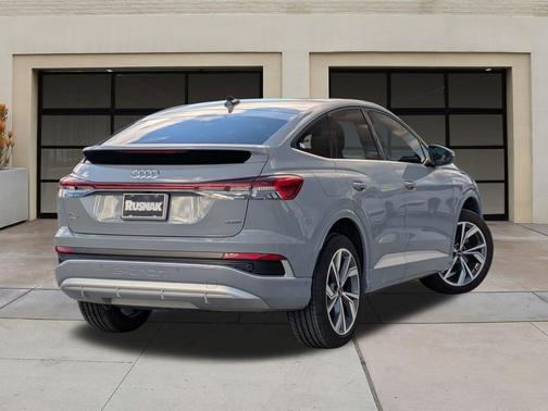 2023 Audi Q4 e-tron Prestige 50 quattro