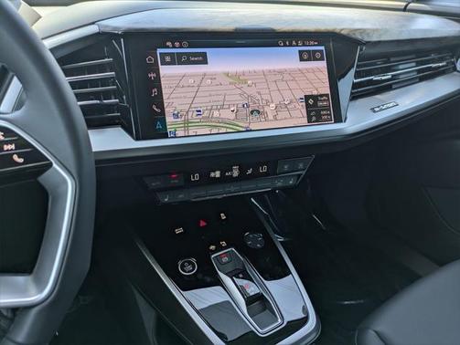 2025 Audi Q4 e-tron Premium Plus 55 quattro