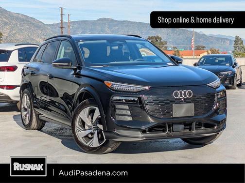 2025 Audi Q6 e-tron Premium Plus quattro