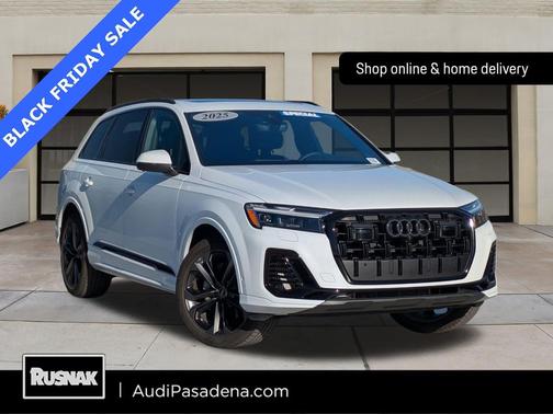 2025 Audi Q7 55 Premium Plus