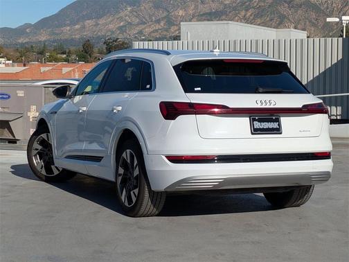 2023 Audi e-tron Premium Plus quattro