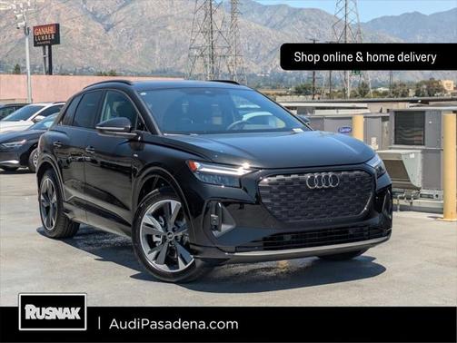 2025 Audi Q4 e-tron Premium 55 quattro