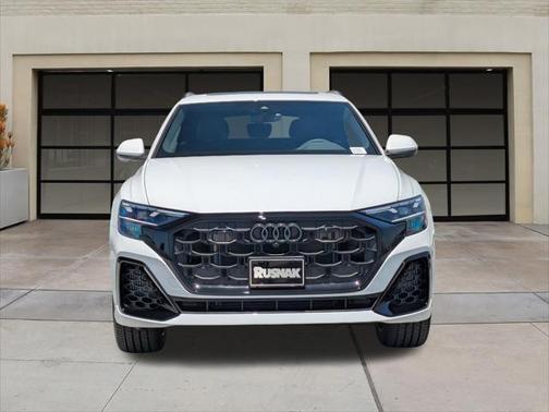 2025 Audi Q8 55 Premium Plus