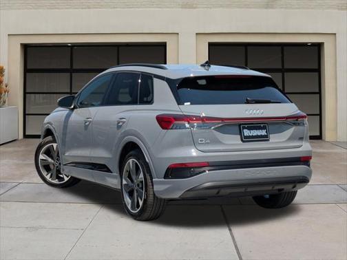 2025 Audi Q4 e-tron Premium 55 quattro