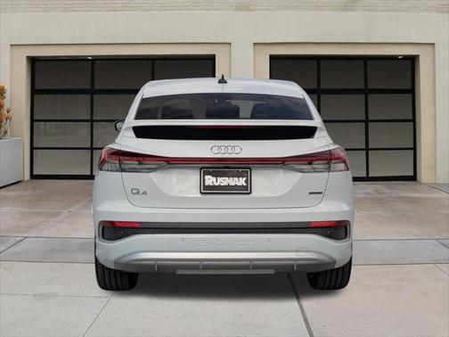 2025 Audi Q4 e-tron Sportback Premium Plus 55 quattro