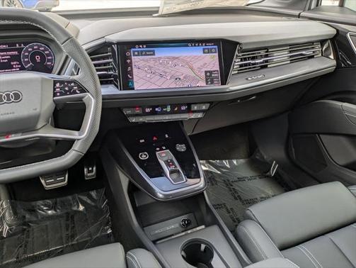 2025 Audi Q4 e-tron Sportback Premium Plus 55 quattro
