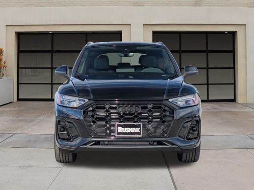 2024 Audi Q5 45 S line Premium