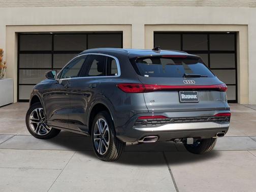 2025 Audi Q5 Premium Plus TFSI quattro S tronic