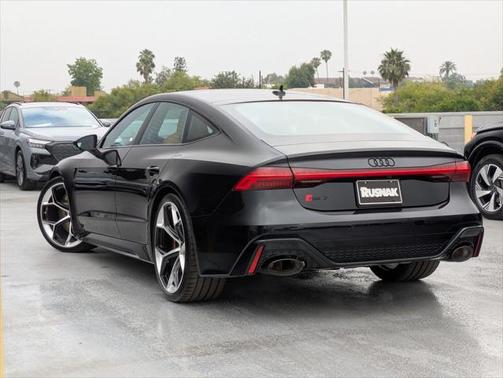 2025 Audi RS 7 4.0T Performance