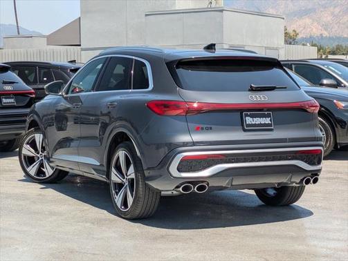 2025 Audi SQ5 3.0T Premium Plus