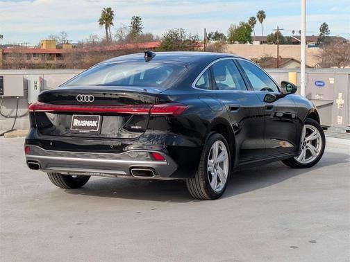 2025 Audi A5 Premium TFSI quattro S tronic