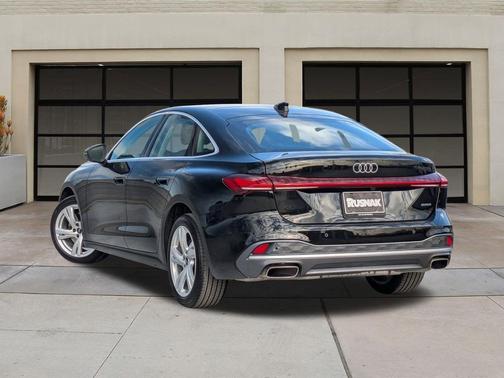 2025 Audi A5 Premium TFSI quattro S tronic