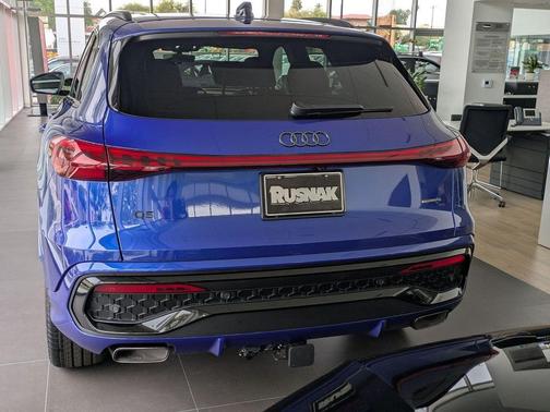 Blue 2026 Audi Q5 Premium Plus TFSI quattro S tronic
