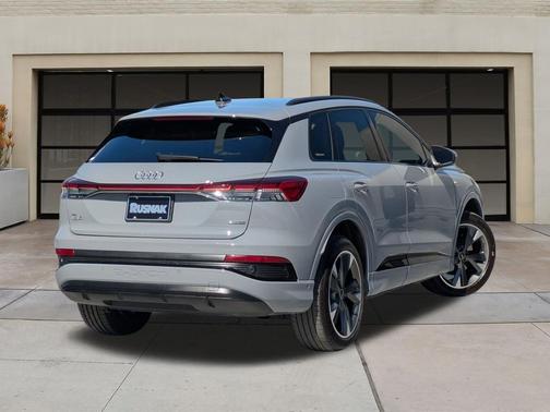 2023 Audi Q4 e-tron Premium Plus 50 quattro
