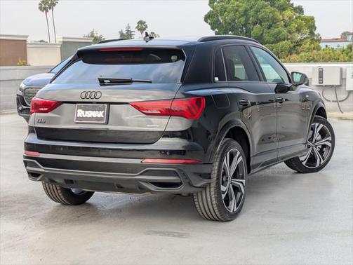 2024 Audi Q3 45 S line Premium Plus