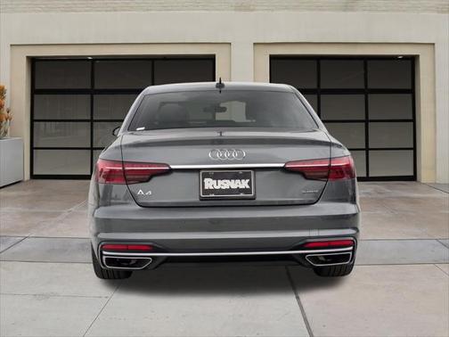 2022 Audi A4 45 S line Premium Plus