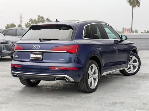 2022 Audi Q5 45 S line Premium Plus