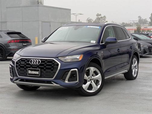2022 Audi Q5 45 S line Premium Plus