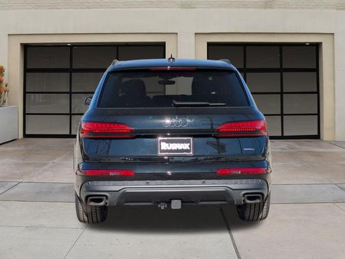 2026 Audi Q7 55 Premium Plus