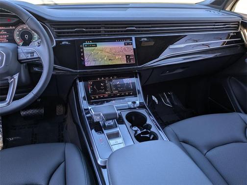 2026 Audi Q7 55 Premium Plus