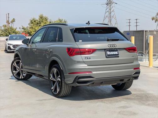 2024 Audi Q3 45 S line Premium Plus